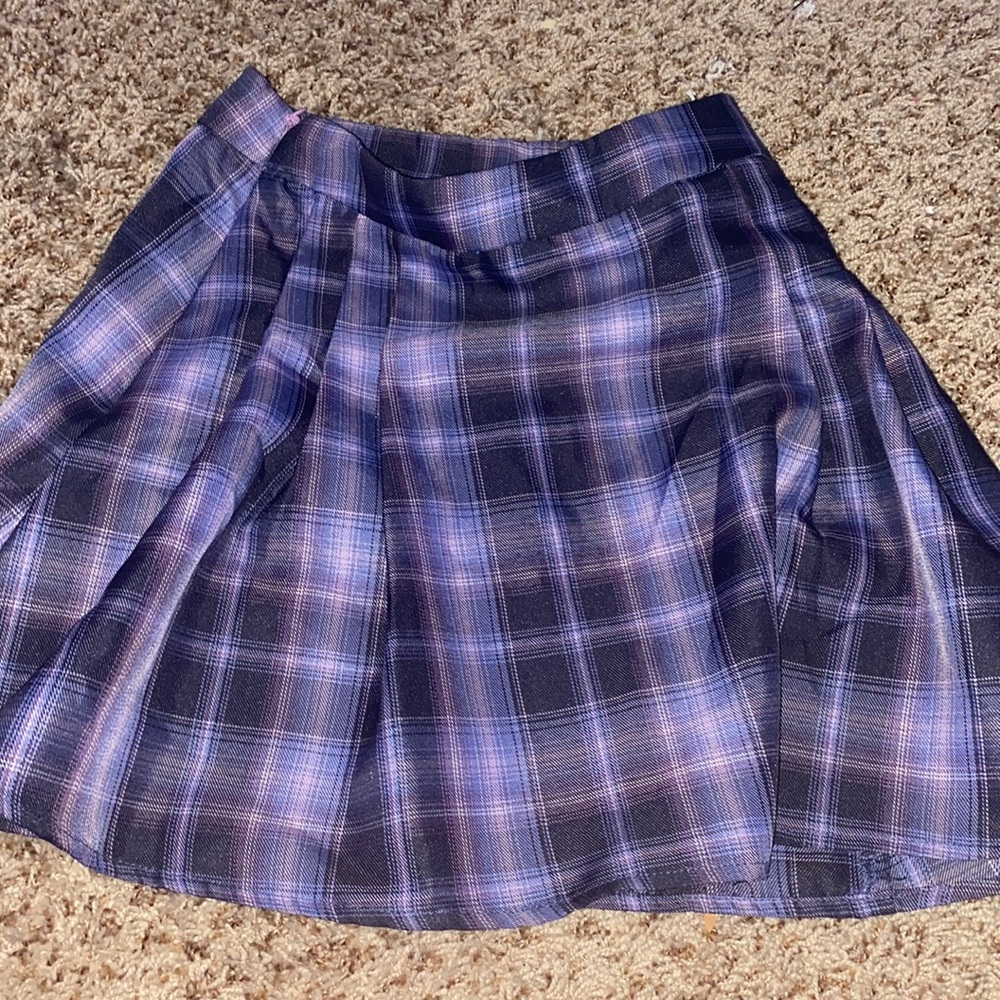 purple and black pleated skirt